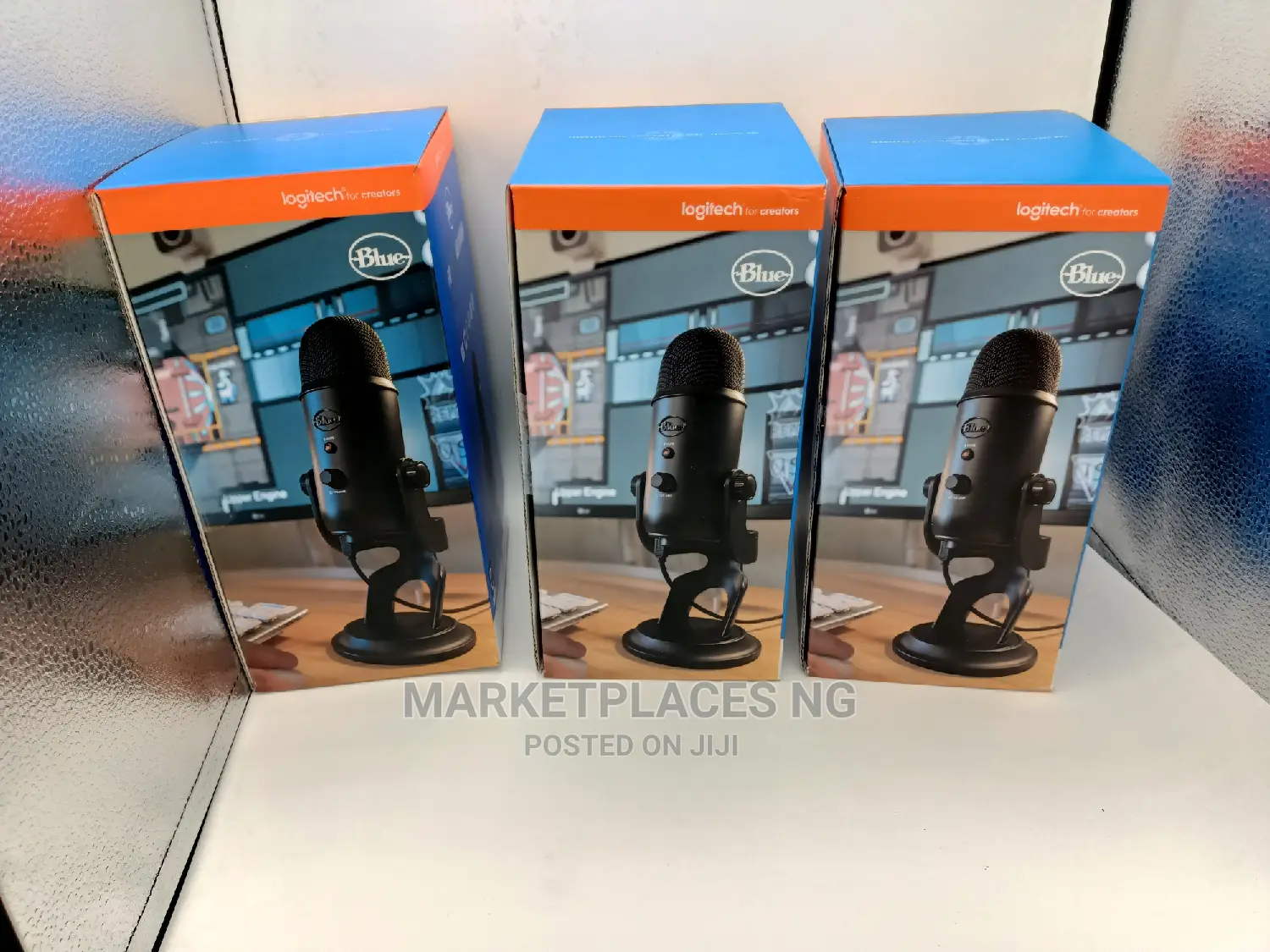 Logitech for Creators Blue Yeti Blackout Microphone