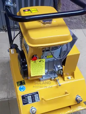 C 90 Powerful Plate Compactor
