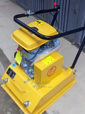 C 90 Powerful Plate Compactor
