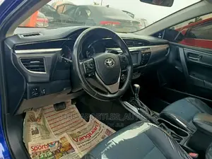 Toyota Corolla 2016 Blue