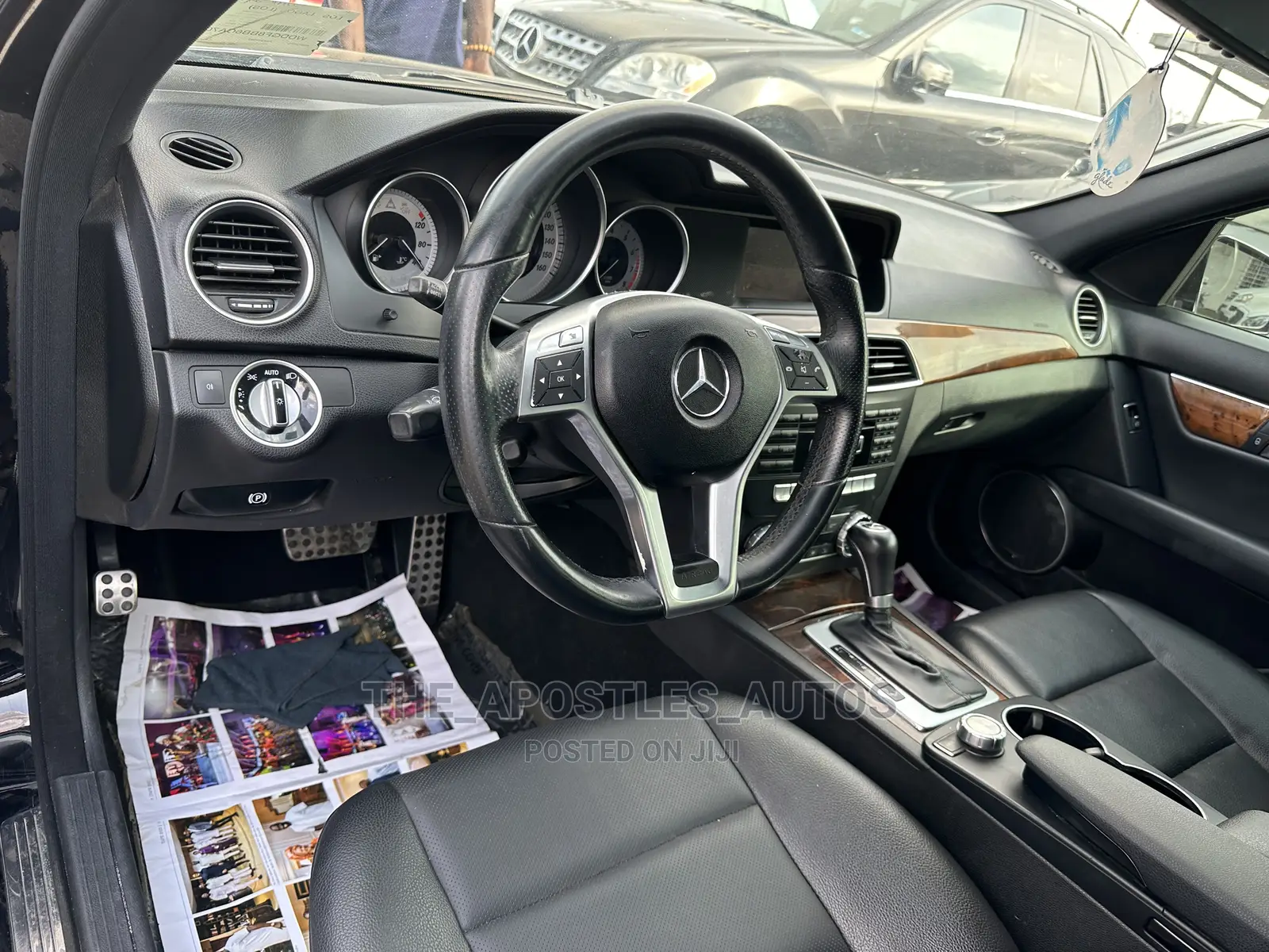 Mercedes-Benz C300 2013 Black