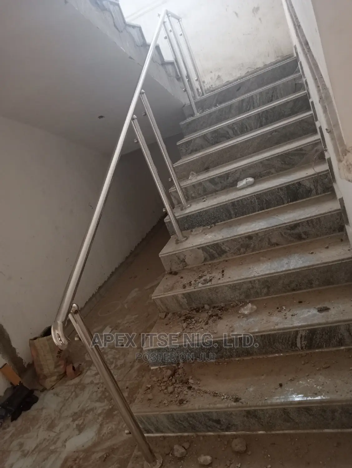 Glass Staircase Processing