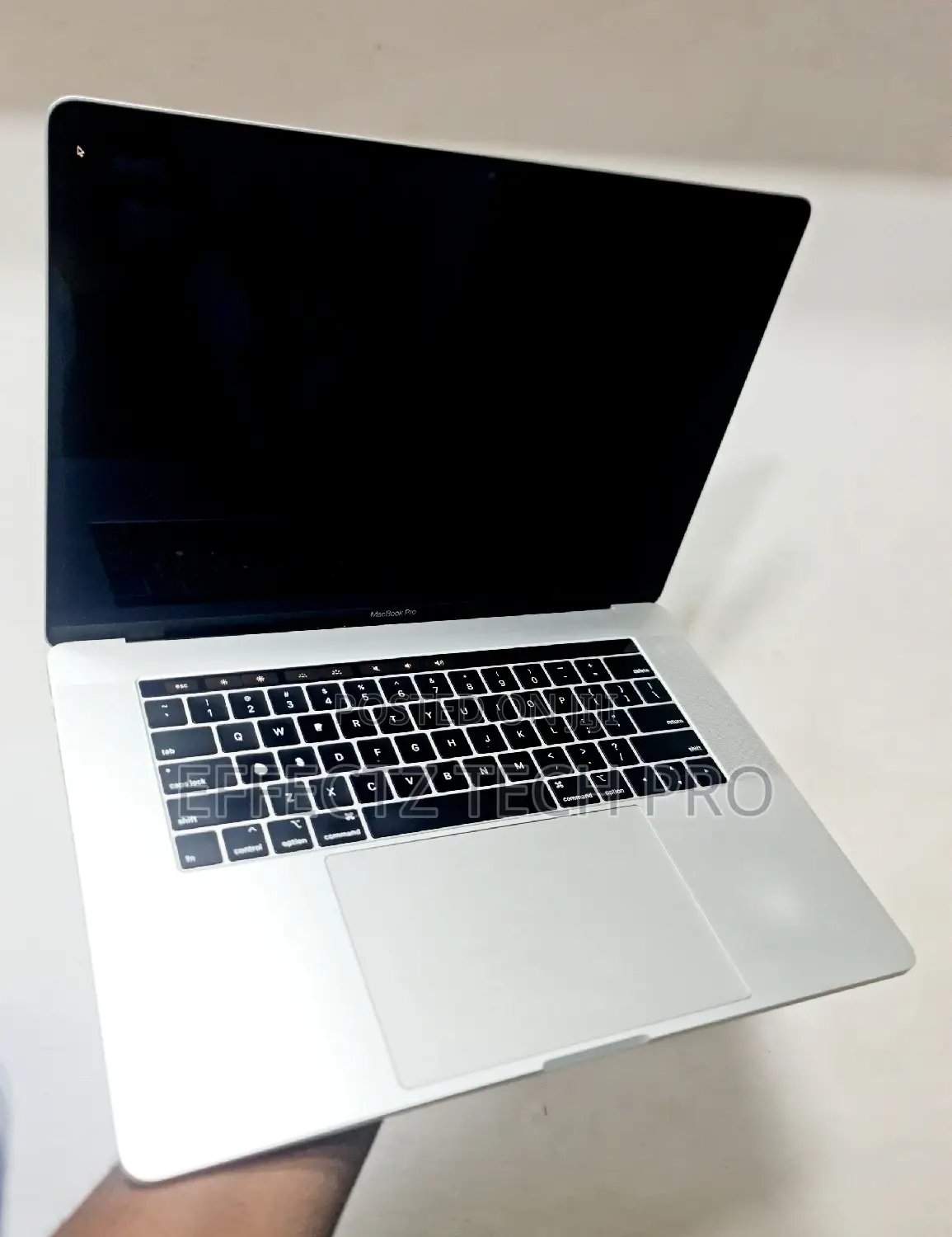 Laptop Apple MacBook Pro 2018 32GB Intel Core I7 SSD 512GB
