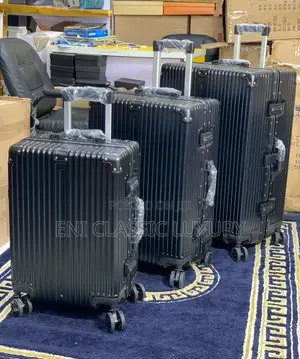 Durable Unisex Luggage Set for Sale