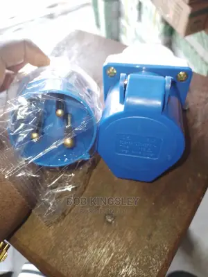 32A 3pin Socket Mout