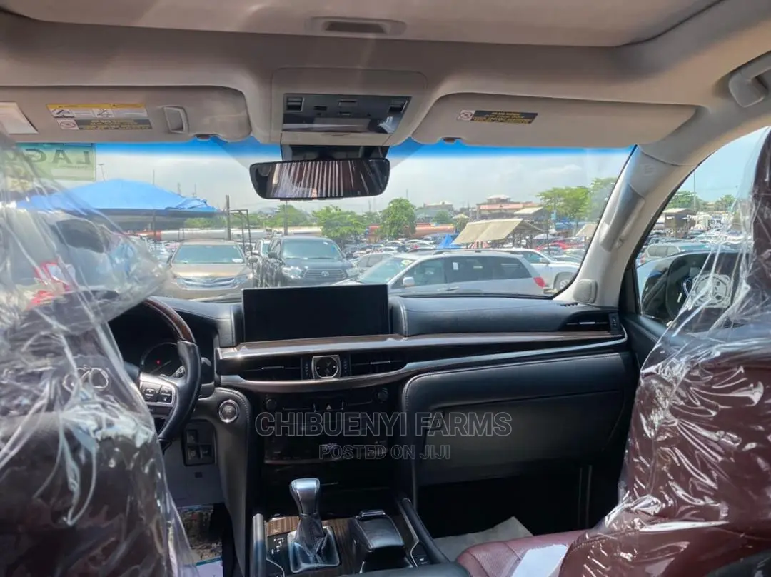 Lexus LX 2019 Silver