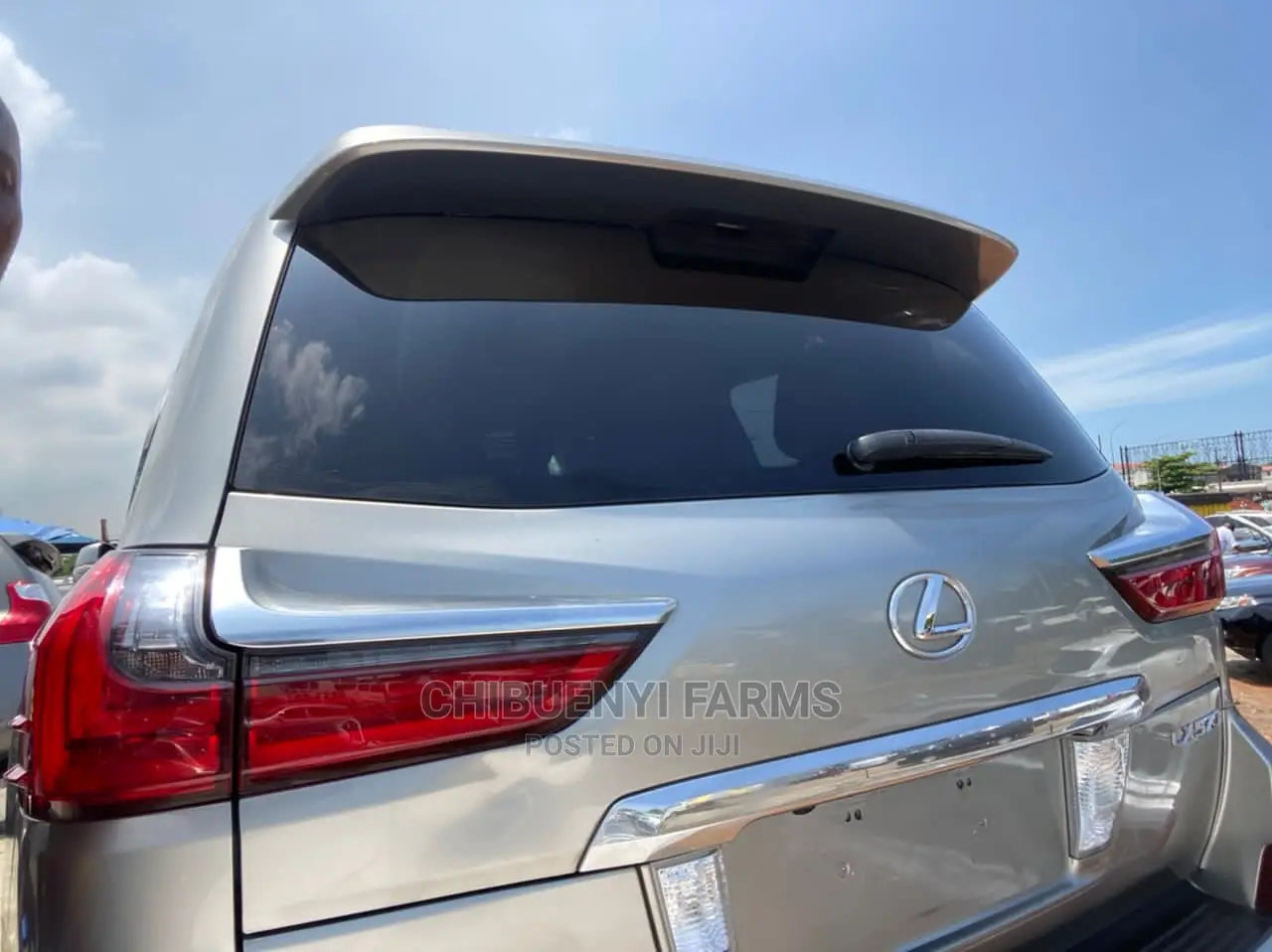 Lexus LX 2019 Silver