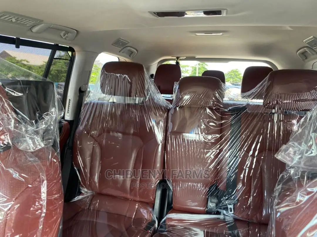 Lexus LX 2019 Silver