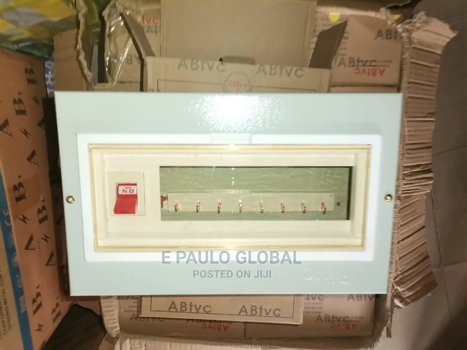 8ways 8breakers Consumer Units