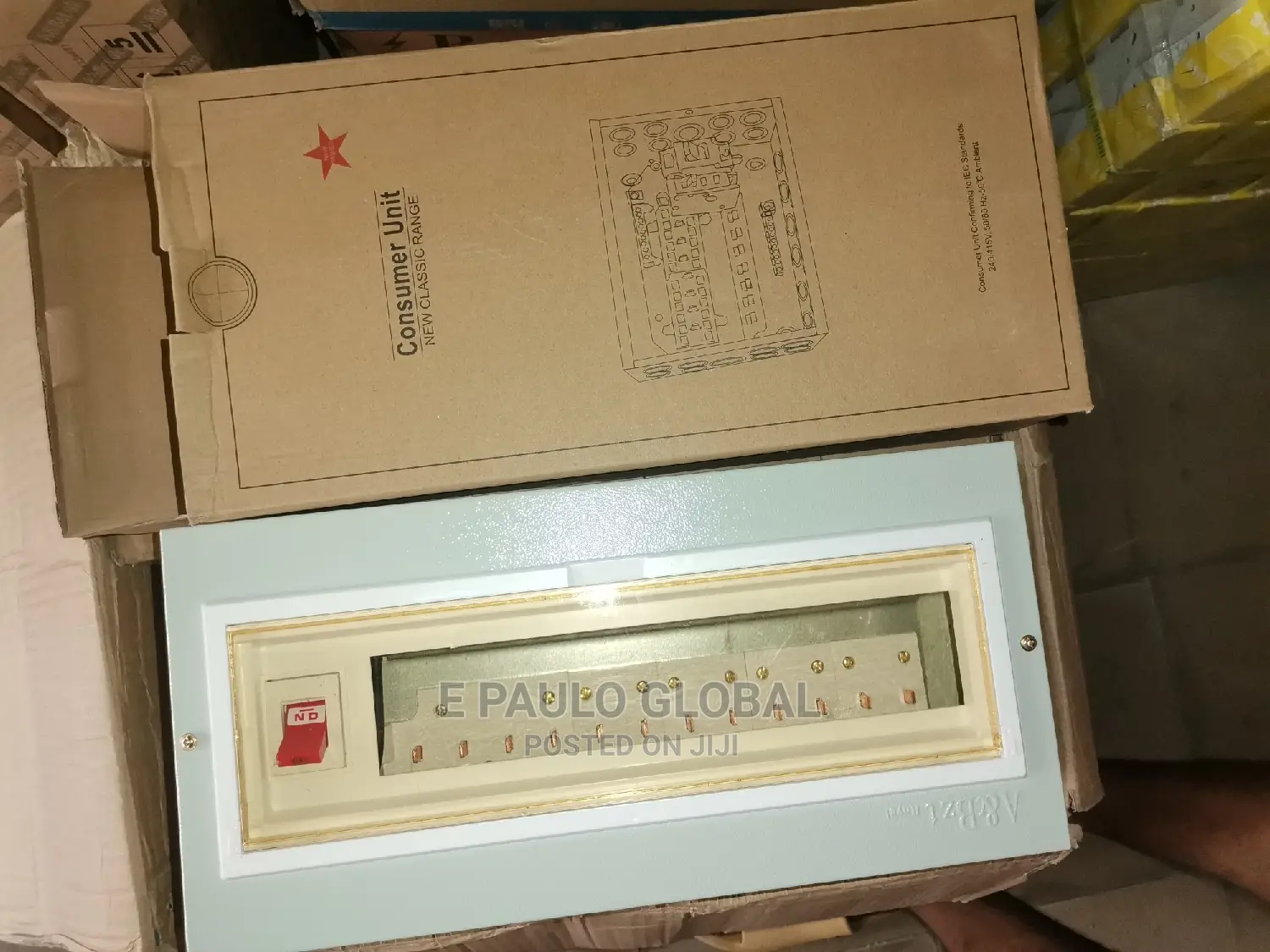 8ways 8breakers Consumer Units