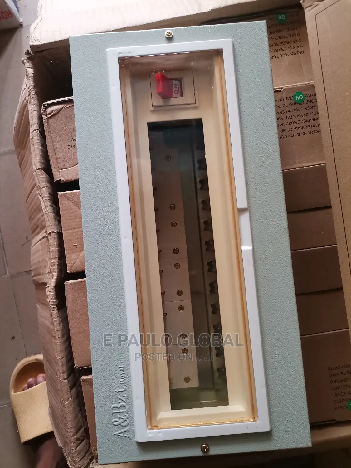 8ways 8breakers Consumer Units