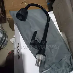 Adjustable Black Sink Tap