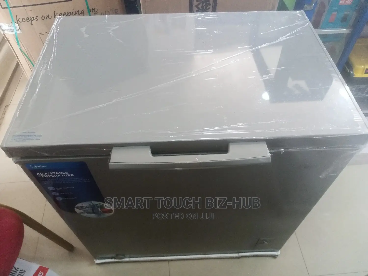 Midea Chest Freezer 256 Silver