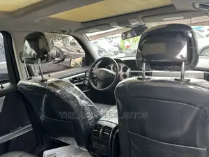 Mercedes-Benz GLK-Class 350 4MATIC 2010 Gray