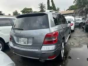Mercedes-Benz GLK-Class 350 4MATIC 2011 Gray