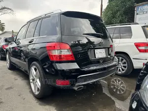 Mercedes-Benz GLK-Class 350 2011 Black