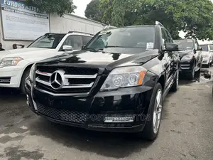 Mercedes-Benz GLK-Class 350 2011 Black