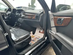 Mercedes-Benz GLK-Class 350 2011 Black