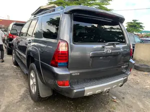 Toyota 4-Runner 2008 Gray
