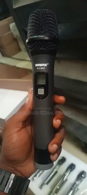 Shure Blx8000 8 Handle Wireless Microphone