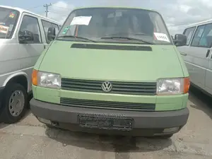 Volkswagen Transporter 2006 Green