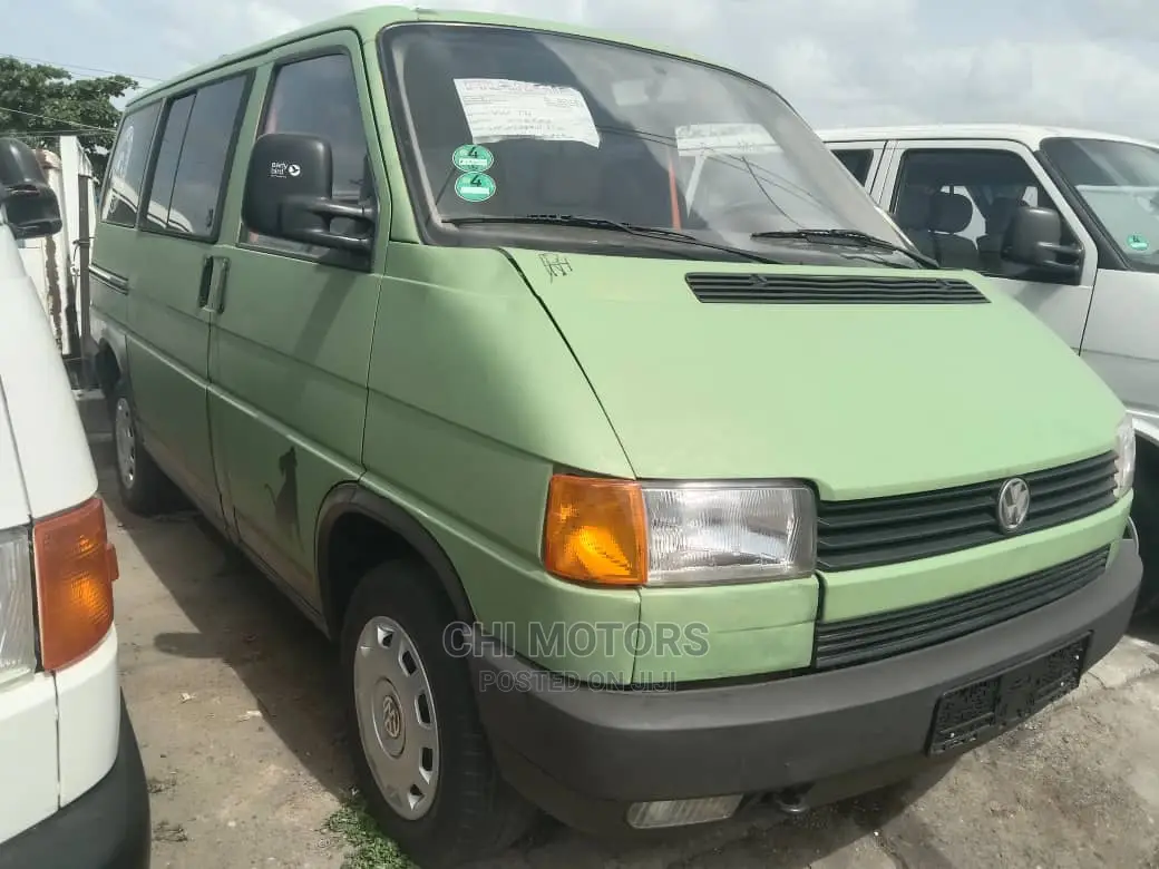 Volkswagen Transporter 2006 Green