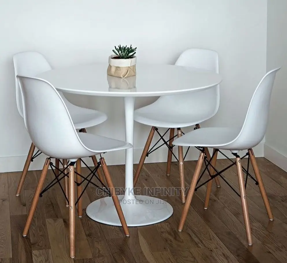 TULIP DINING TABLE Available in White and Black