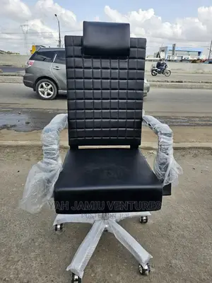 Executive Chair