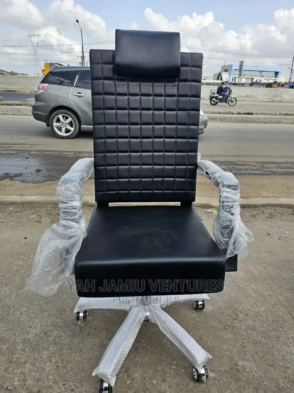 Executive Chair