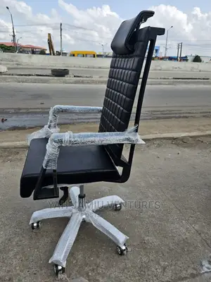 Executive Chair