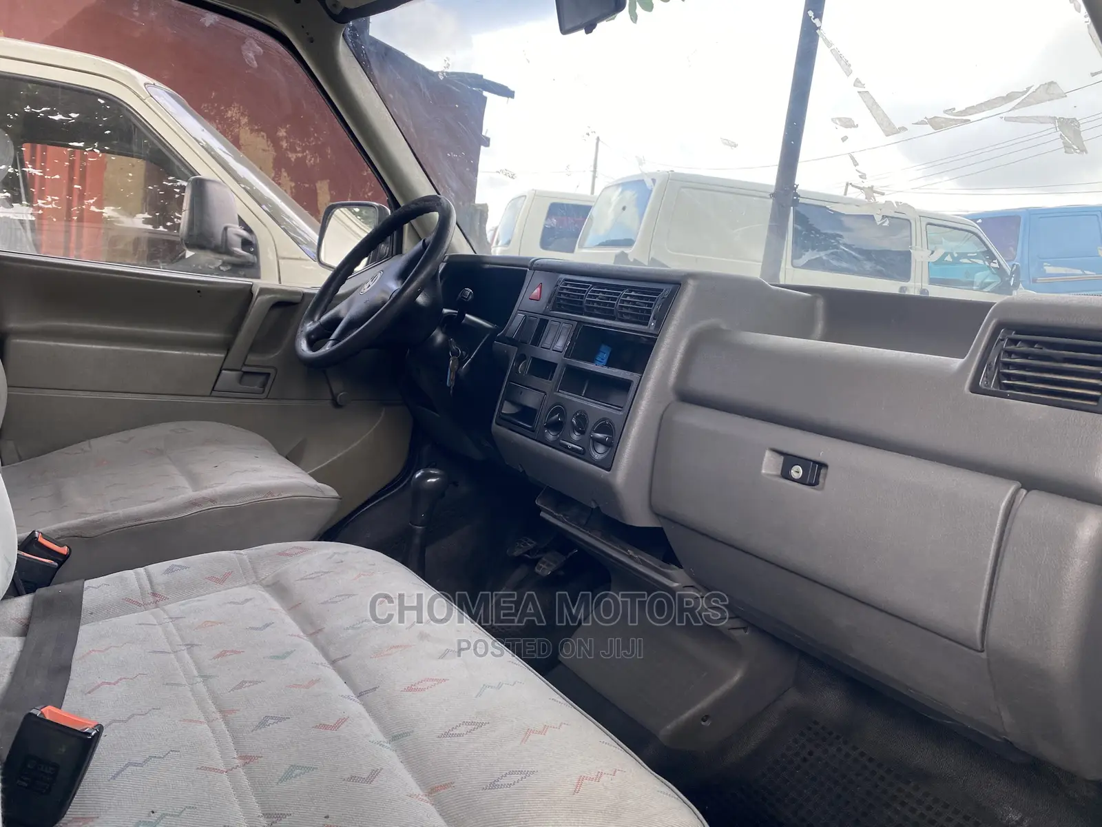 Volkswagen Transporter 2003 White