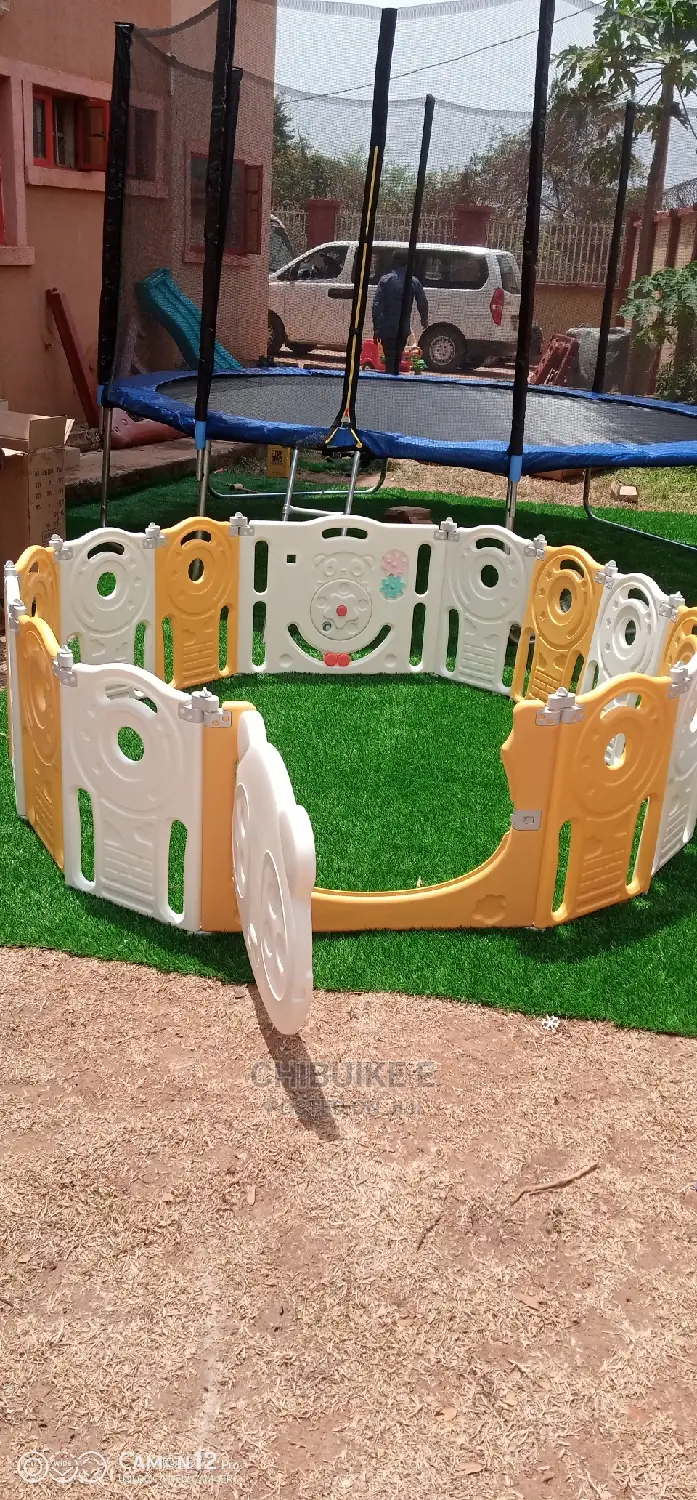 Play Yard or Ball Pool