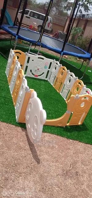 Play Yard or Ball Pool