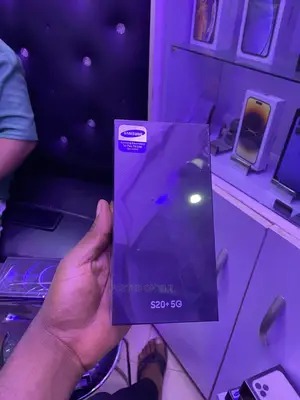 New Samsung Galaxy S20+ 5G 128 GB Black