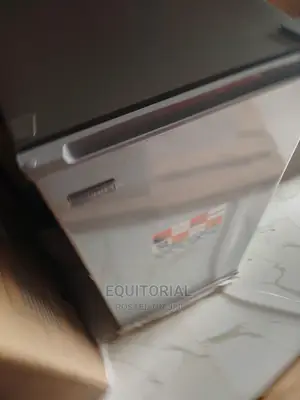 Skyrun Rfigerator BCD-95a Single Door