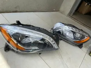 Brand New Mercedes Benz Ml 350 2013 Model Headlamp