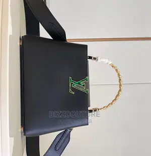 Original LOUIS VUITTON Handbags Available in Store