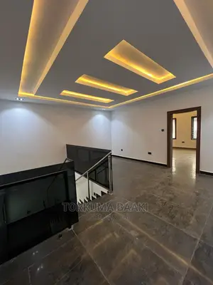 6bdrm Townhouse / Terrace in Katampe Extension for rent