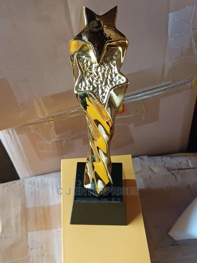 Trophy Award Plaque F96