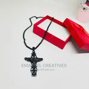 Classical Non-Tarnish Black Necklace With Pendant