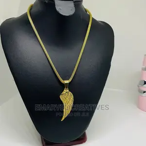 1577 Non-Tarnish Stainless Steel Necklace