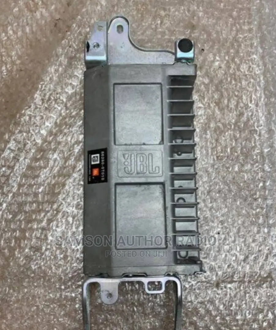 JBL Amplifier Venza in Lagos Island (Eko) Vehicle Parts & Accessories