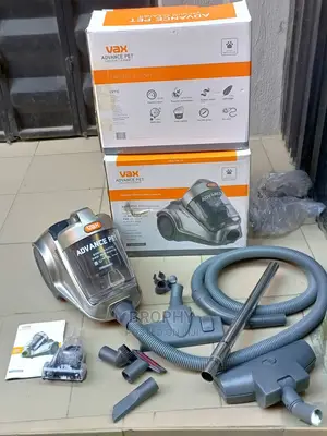 Vax Bagless Vacuum Cleaner 2000W