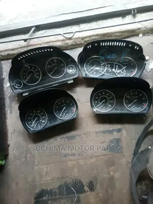 BMW Speed Clock