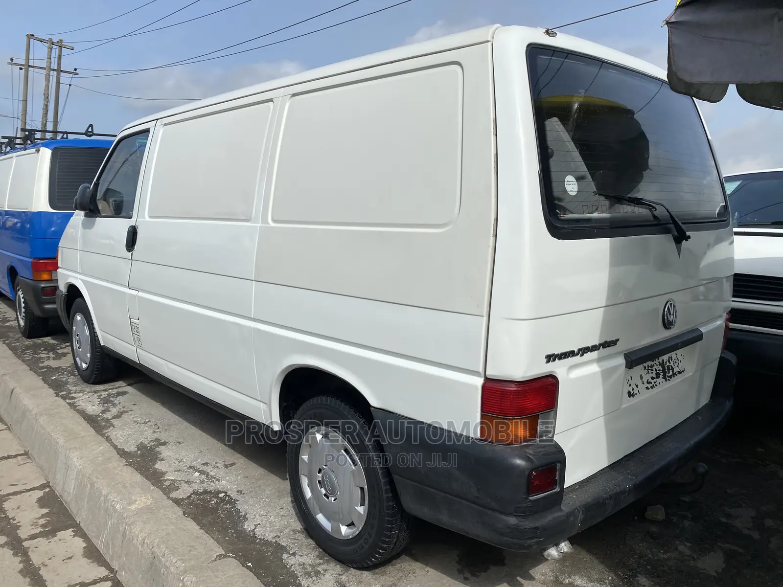 Volkswagen Transporter 2002 White