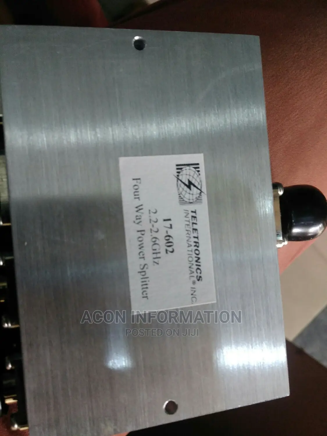 4-Way Power Splitter