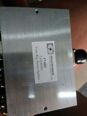 4-Way Power Splitter