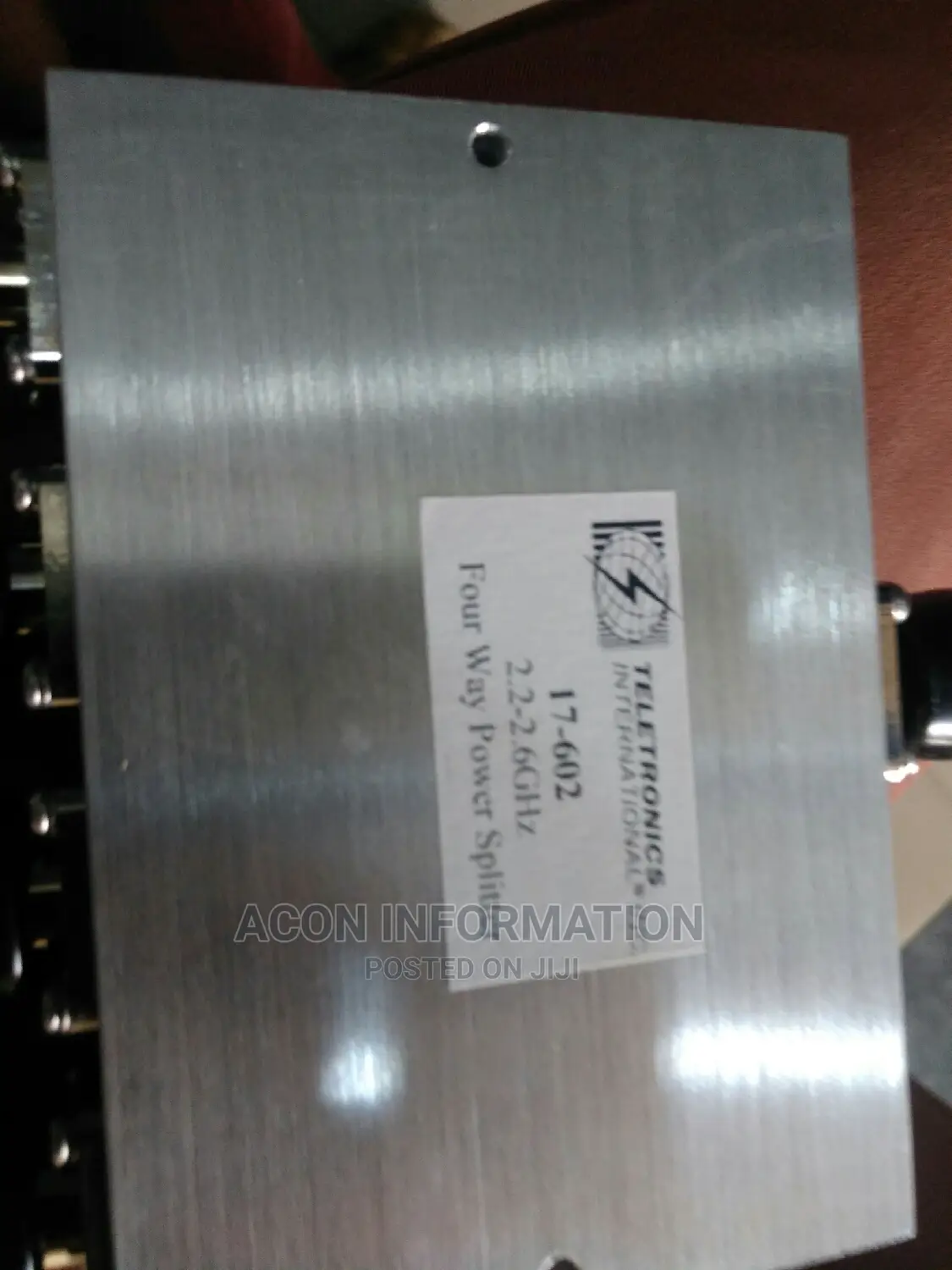 4-Way Power Splitter