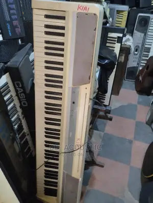 Korg SP 170S 7 Octave Korg Digital Piano