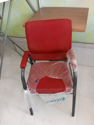 Canada Banquet Chair